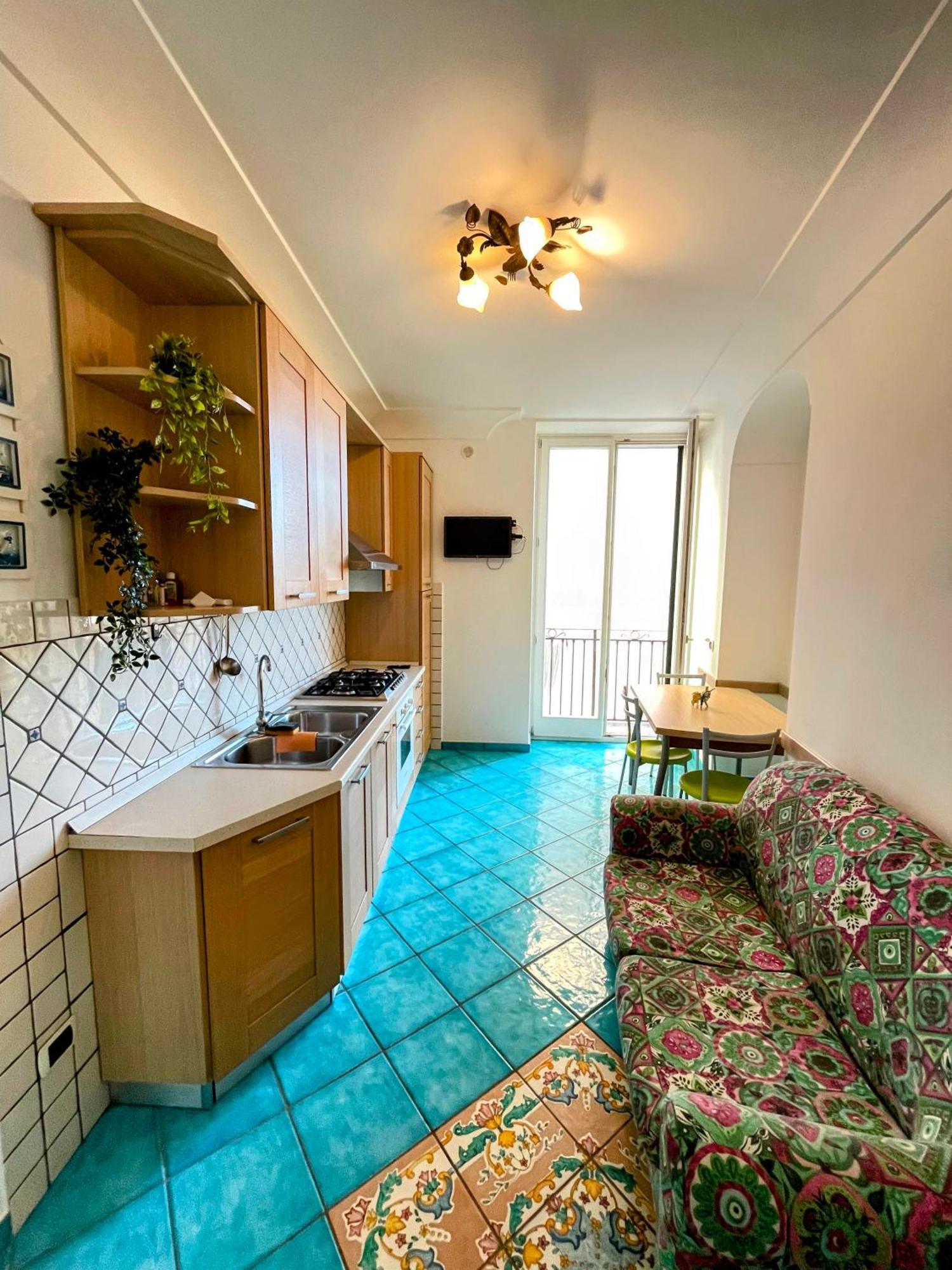 Putechella'S Apartments Maiori Exterior photo