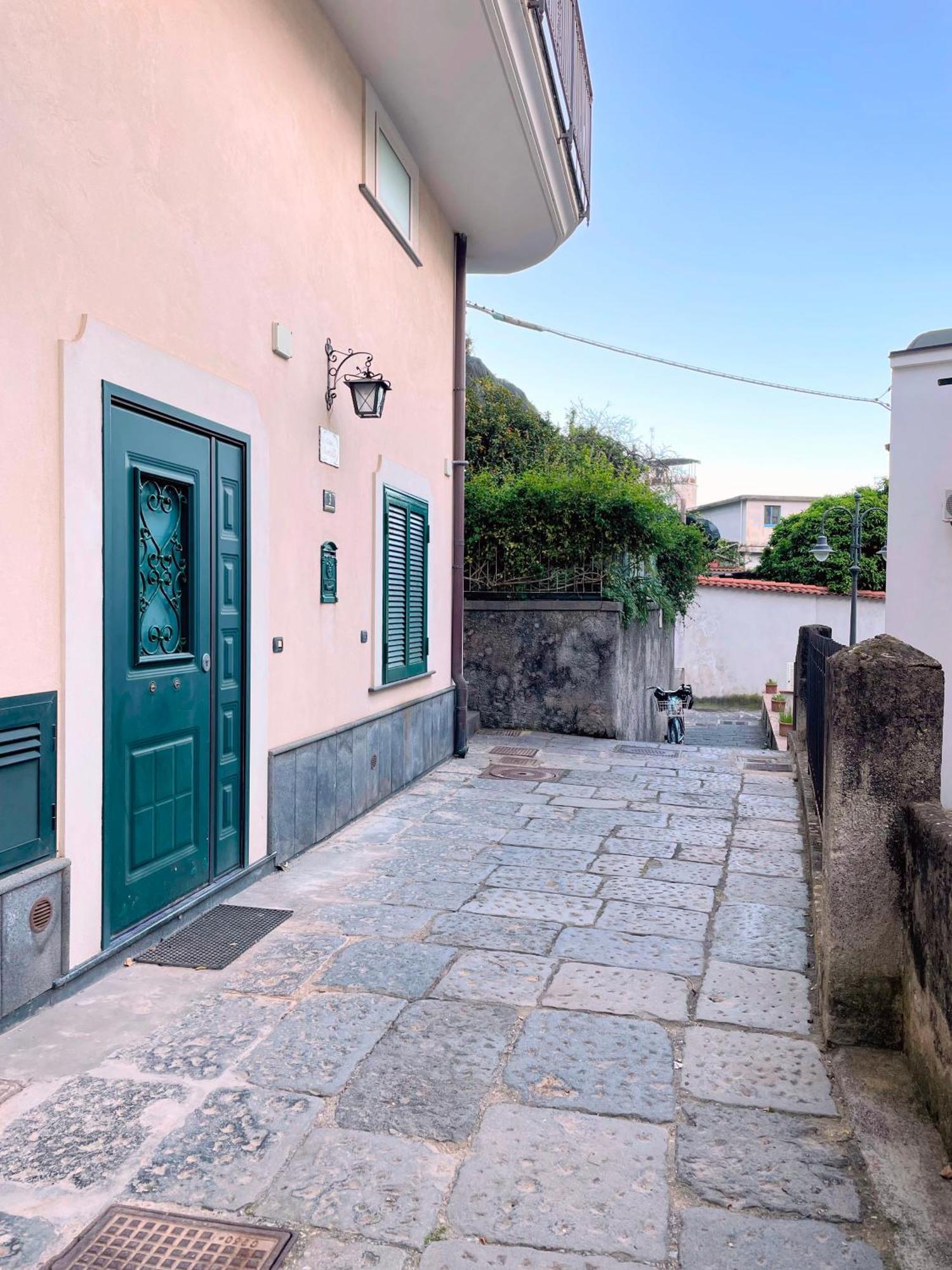 Putechella'S Apartments Maiori Exterior photo
